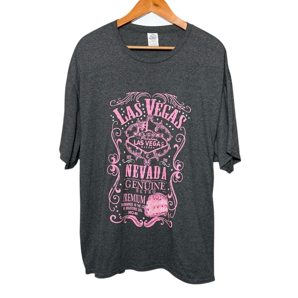 Delta Women's Las Vegas‎ Gray T-Shirt Pink Graphic Short Sleeve Plus Size 2XL